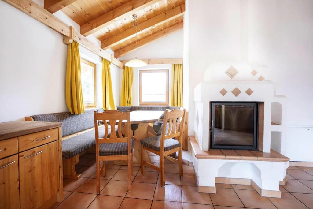 Ski-in chalet at Hochkrimml, for up to 6 people